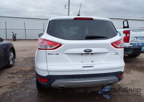 2015 Ford Escape Se z USA, uszkodzony, nr VIN 1FMCU9GX4FUB73980
